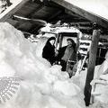 snowed-cabin-in-canada.jpg