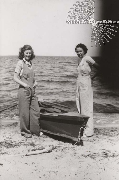 Two Pretty Girls on the shore of Black Lake - July 1938.jpg