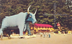 Paul Bunyan's Blue Ox "Babe"