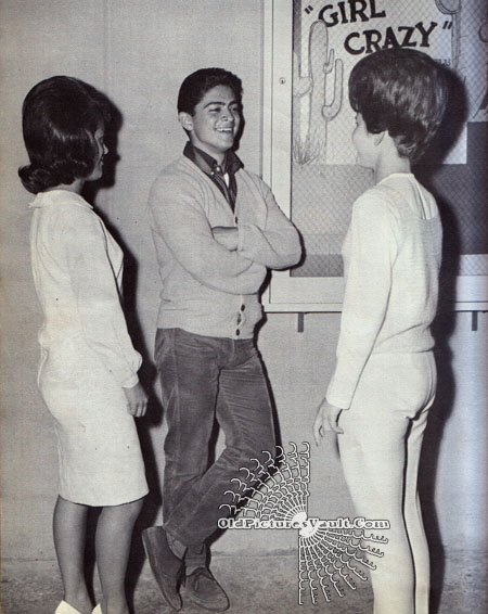 gardena-high-school-1964-yearbook-2.jpg