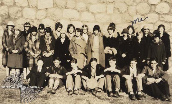 1920s-students-goup-photo.jpg