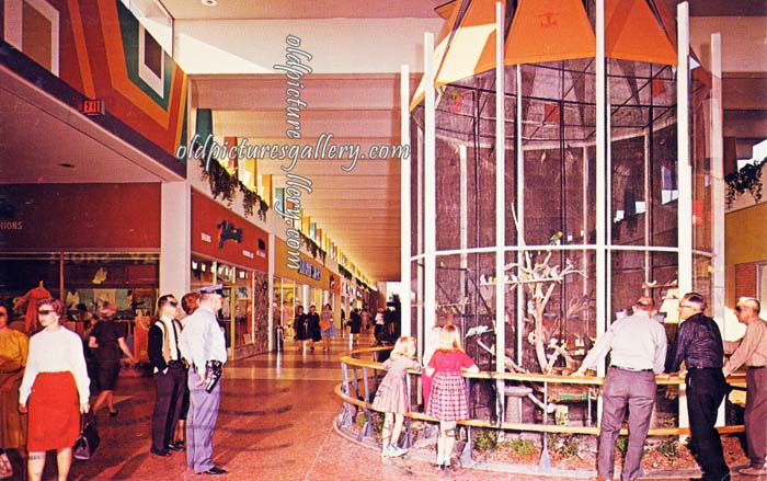 thomas-mall-phoenix-arizona-1965.jpg