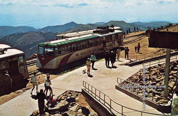 pikes-peak-colorado-vintage-postcard.jpg