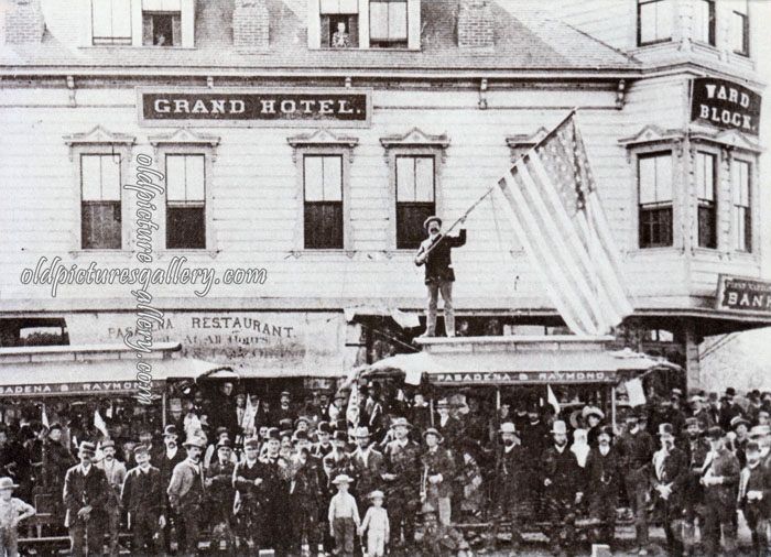 grand-hotel-vintage-postcard.jpg