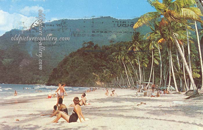 maracas-bay-trinidad-old-postcard.jpg