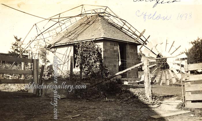 cyclone-and-hail-july-1933.jpg